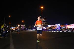 BIB: 76237, 3120, 2015
                            <button type="button" onclick="openModal(23013591)" class="btn btn-primary btn-sm float-right btn-popup" data-toggle="modal" data-target=".modal-high-quality">
                        <i class="fas fa-shopping-cart"></i> Add to Cart
                    </button>
                                            <button type="button" onclick="isThisMe(23013591, true)" class="btn btn-success btn-sm float-right btn-popup btn-isme hidden" data-toggle="tooltip" data-placement="bottom" title="นี่คือรูปของคุณใช่ไหม คลิกที่นี่เพื่อเอาเข้าอัลบั้ม">
                        <i class="fas fa-plus"></i> Add to album
                    </button>
                    <button type="button" onclick="isThisMe(23013591, false)" class="btn btn-warning btn-sm float-right btn-popup btn-isnotme hidden">
                        <i class="fas fa-ban"></i> Remove from album
                    </button>